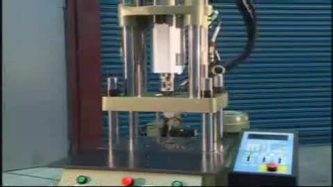KT系列立式塑膠射出成型機 (KT Series-Vertical Injection Molding Machine)